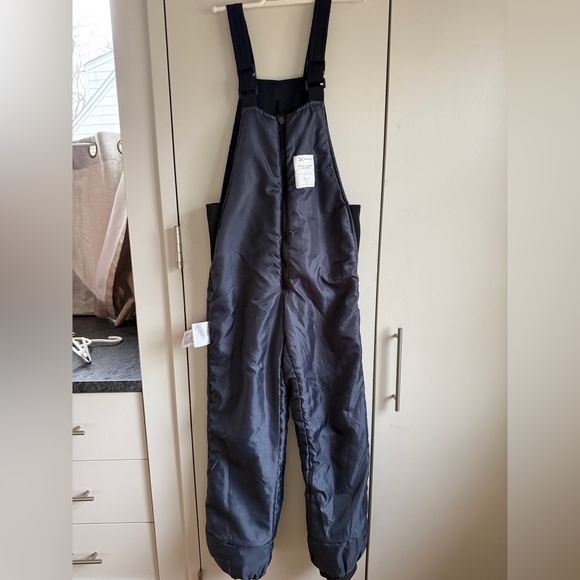 Like New Boys Arctix Insulated Snow Bibs, Deepest Black, M 10/12, MSRP $60 - Picture 8 of 10